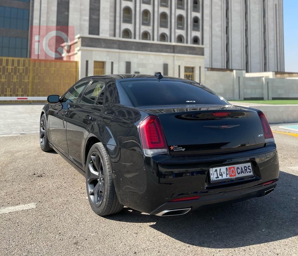 Chrysler 300